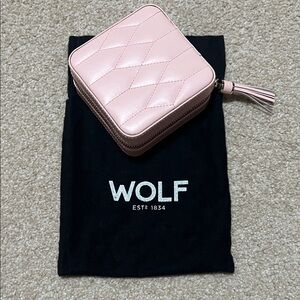 WOLF Small Travel Jewelry Zi Case Blush Quilted